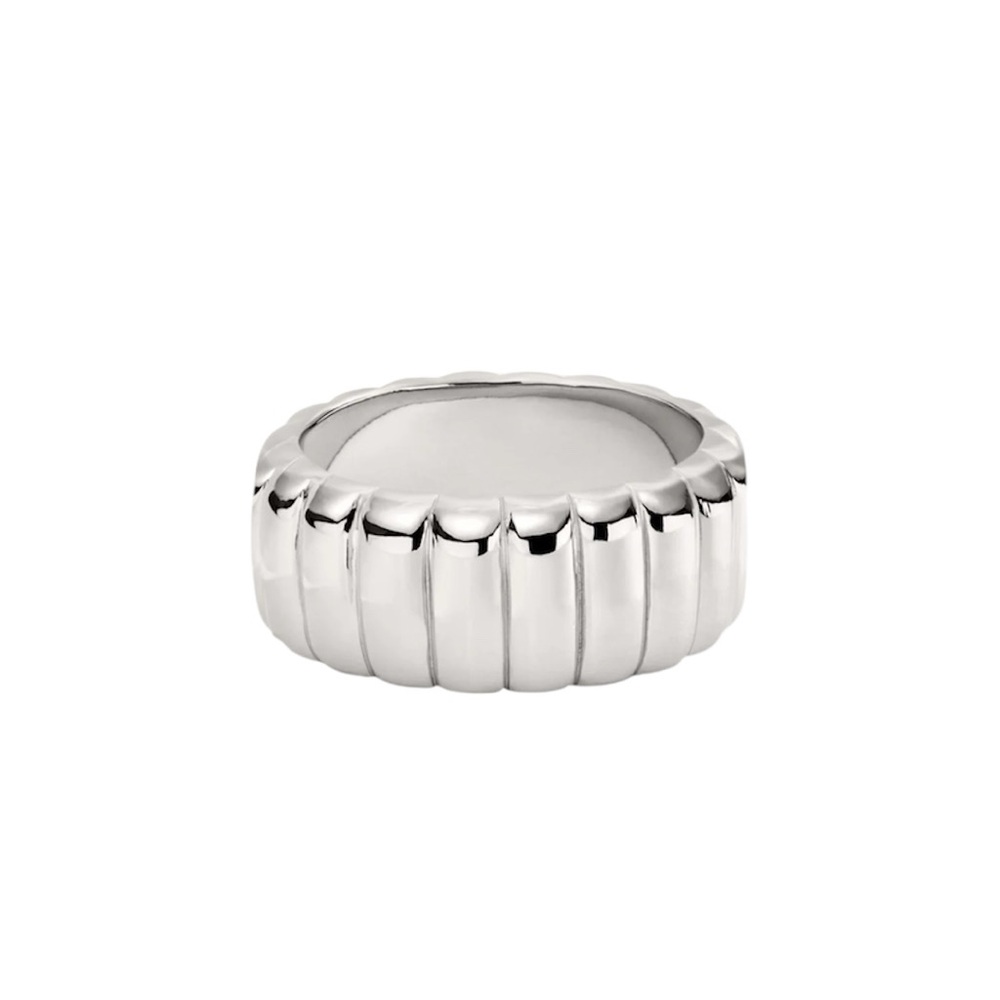 Mejuri Charlotte Bold Silver Ribbed Ring Sz 7